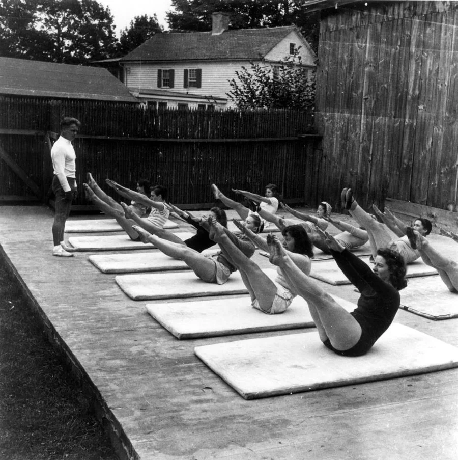 Joseph Hubertus Pilates durante gli anni della sua ricerca sul corpo e sul movimento